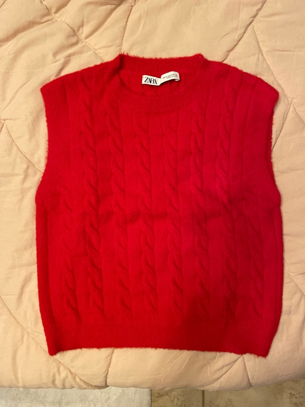 Zara Red Cable-Knit Sleeveless Sweater Vest